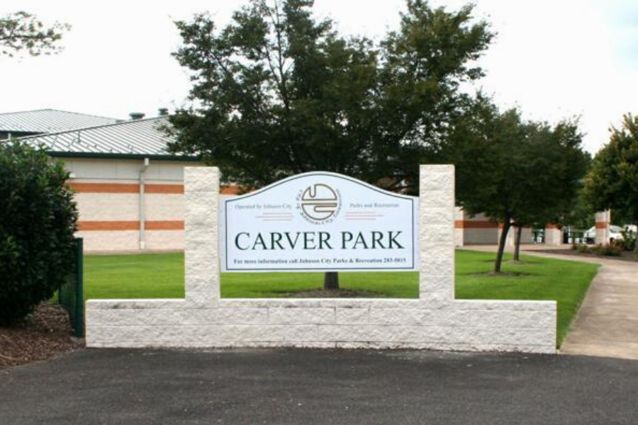 Carver Sign 900x600 (1)