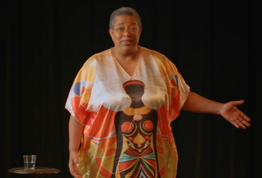 Sheila Arnold performing the Scarboro 85 story